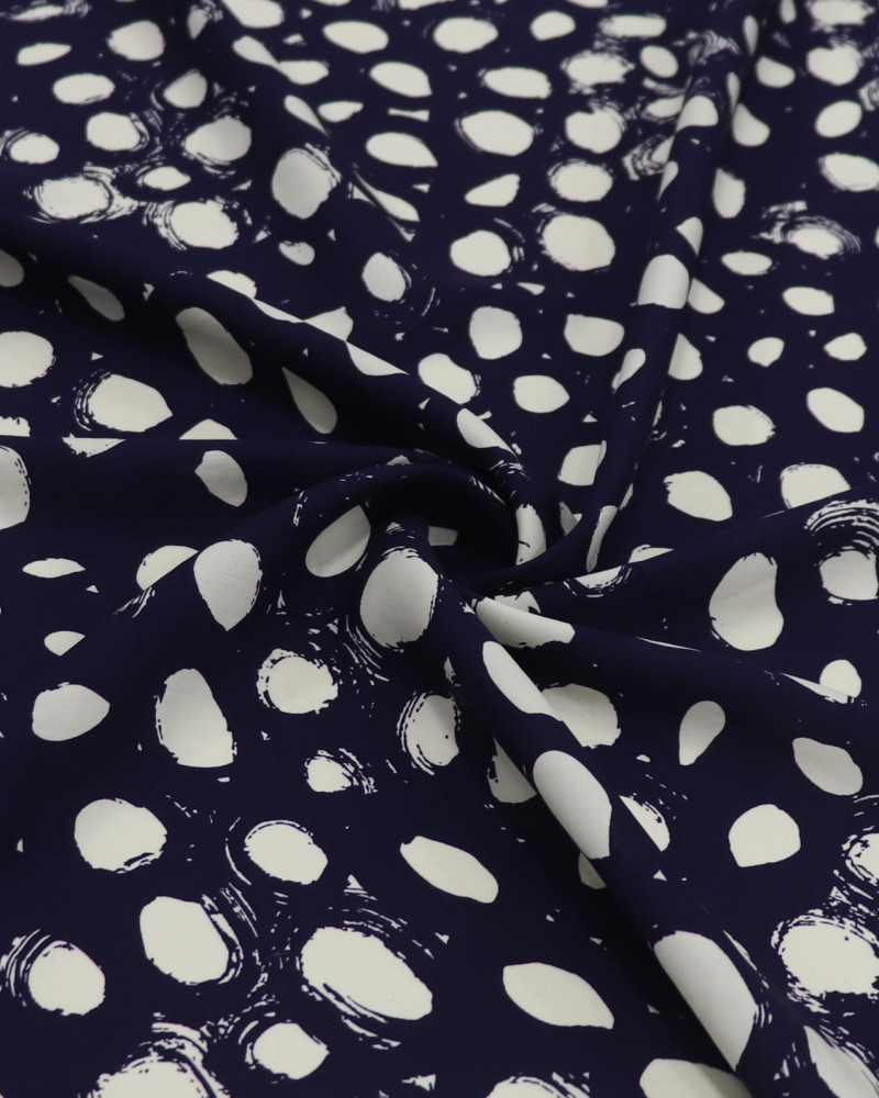 Tecido Viscose Macro Pingos Offwhite e Azul Marinho Noite