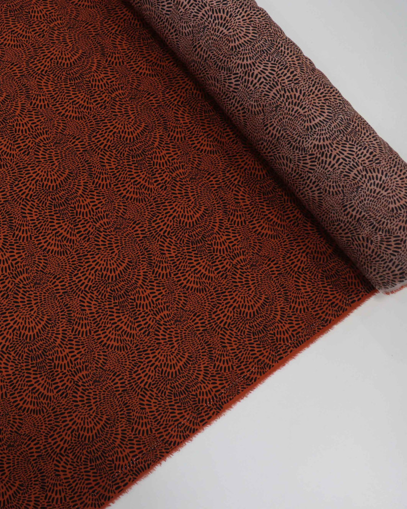 Tecido Viscose Circulados Pontilhados Preto e Terracota (0.7m)