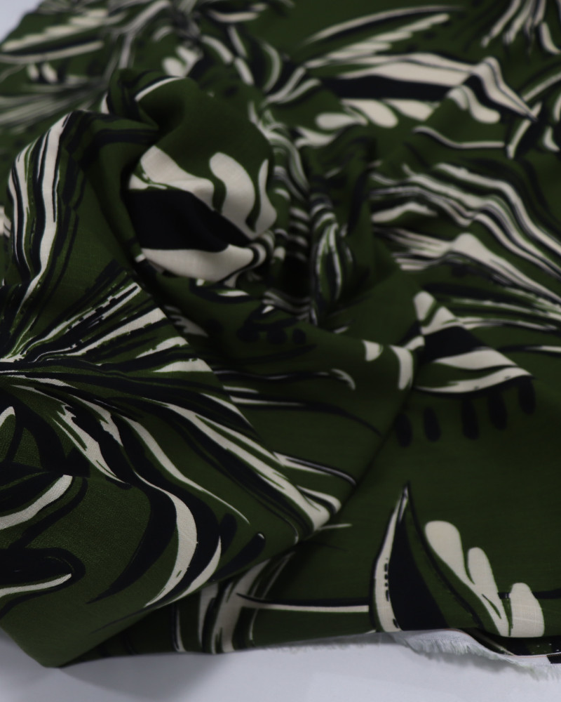 Tecido Viscose Texturizada Macro Folhagens e Pontos Bege, Preto e Verde Oliva