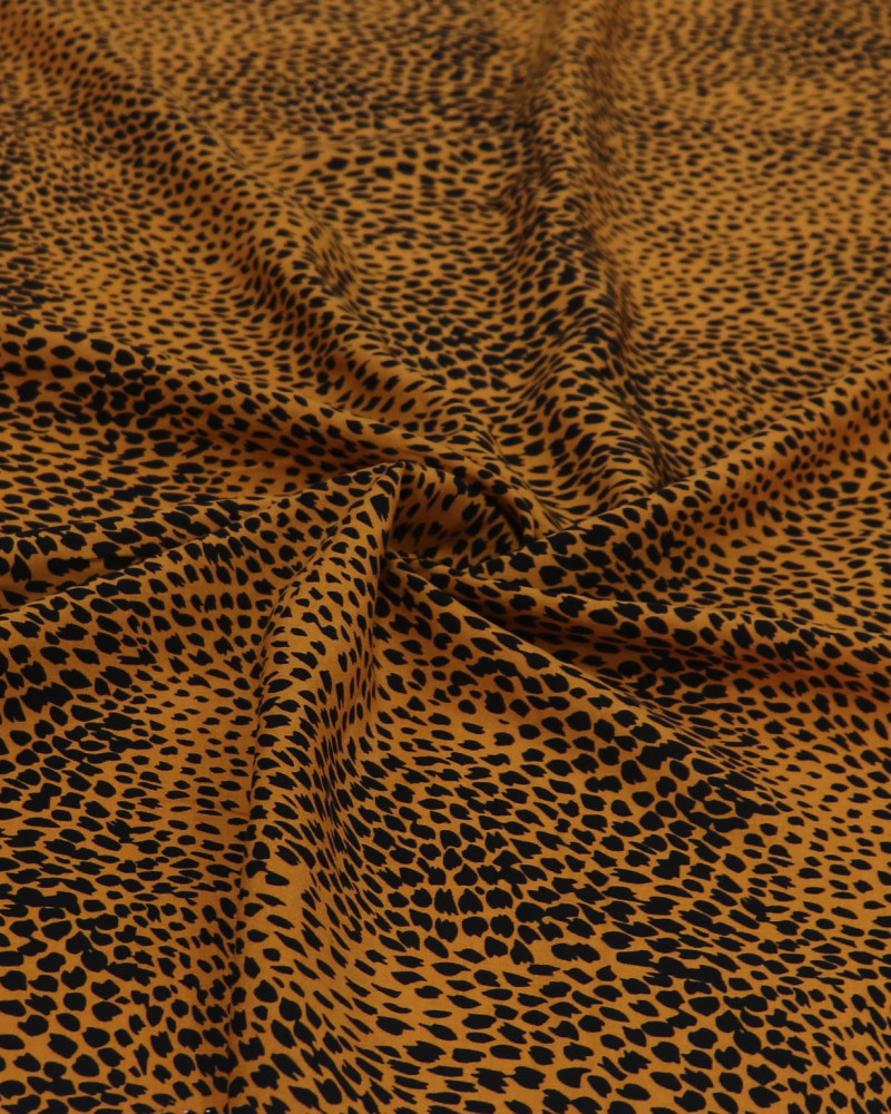 Tecido Viscose Micro Animal Print Preto e Amarelo Queimado