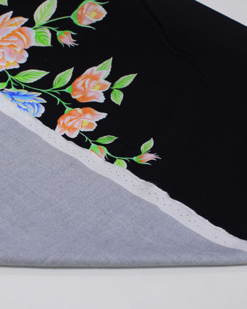 Tecido Viscose Premium Macro Flores em Listras Verticais Colorido e Preto