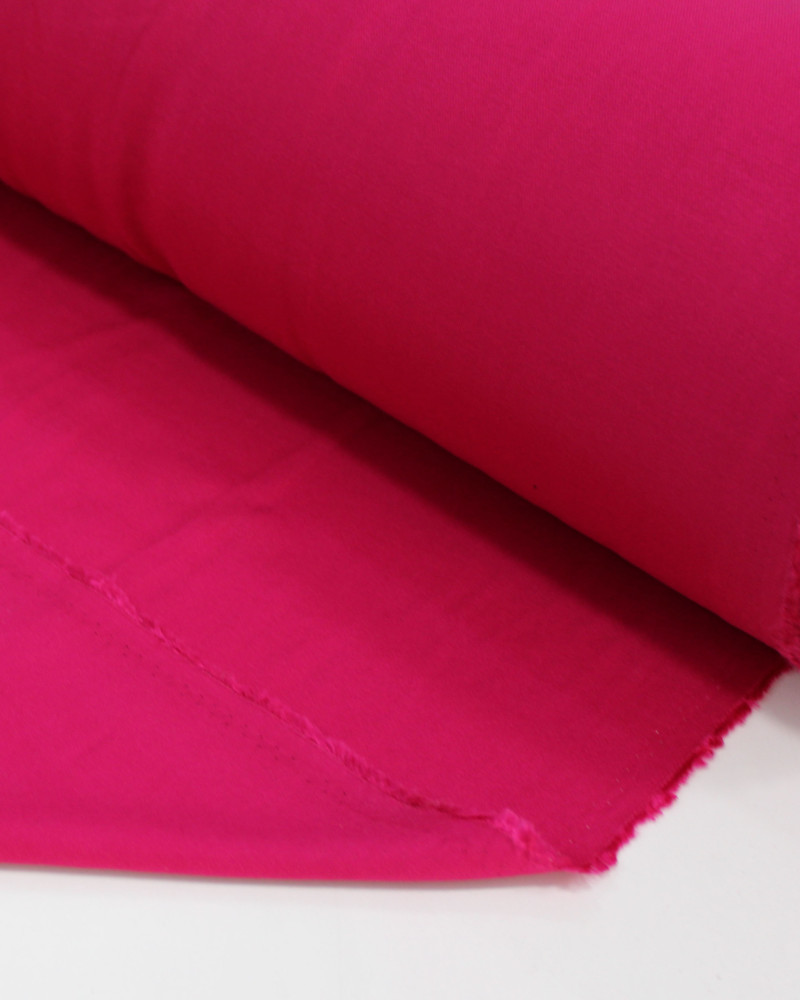 Tecido Viscose Sarjada Magenta 