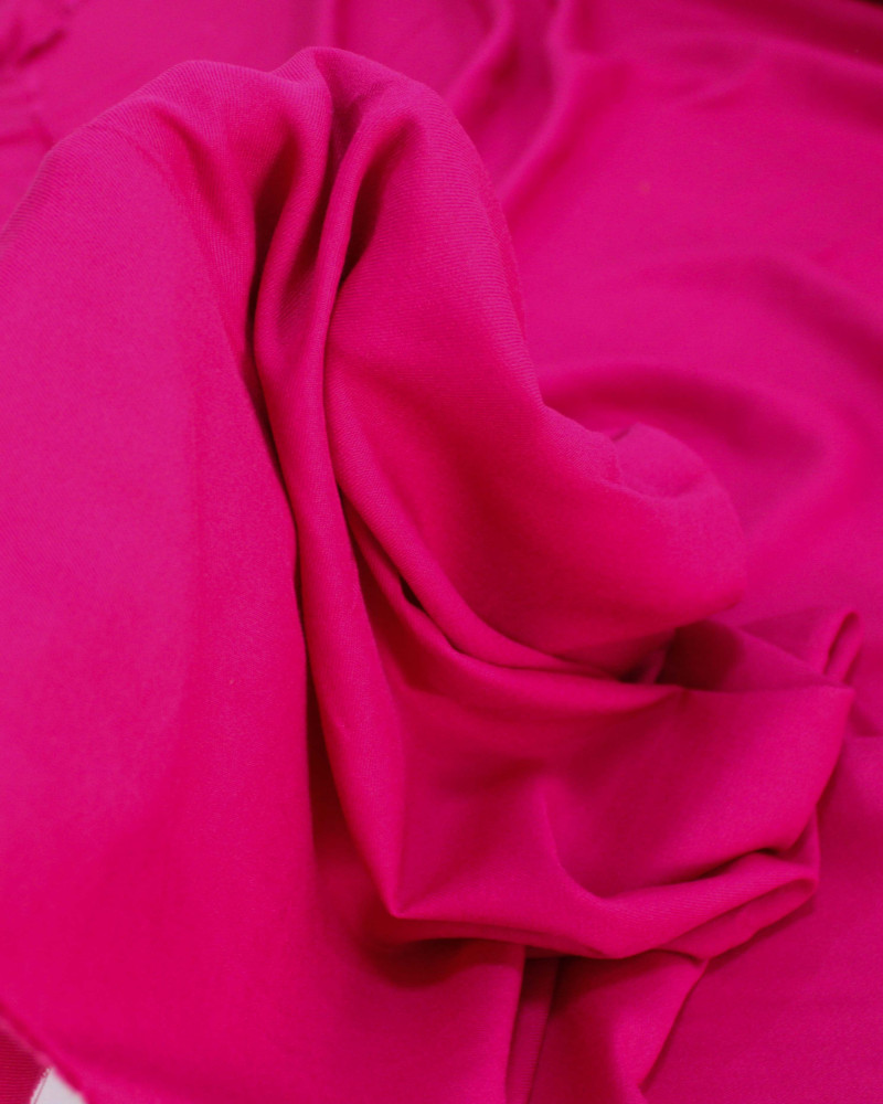 Tecido Viscose Sarjada Magenta 