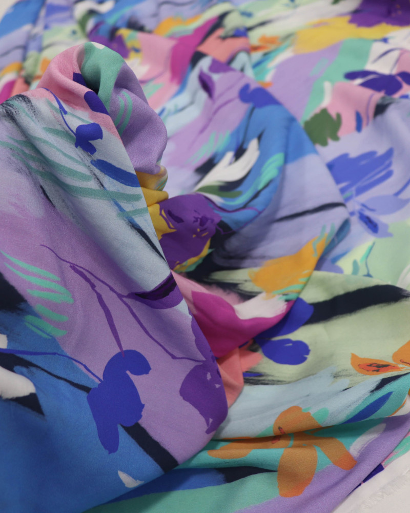 Tecido Viscose Italiano Pintura Floral Abstrata Colorido