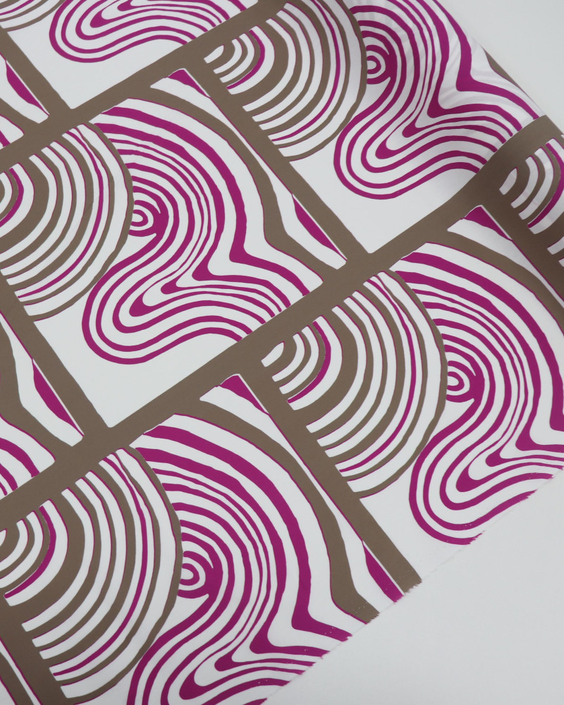 Tecido Tricoline Italiano Quadros e Riscos Ondulados Roxo, Branco e Nude