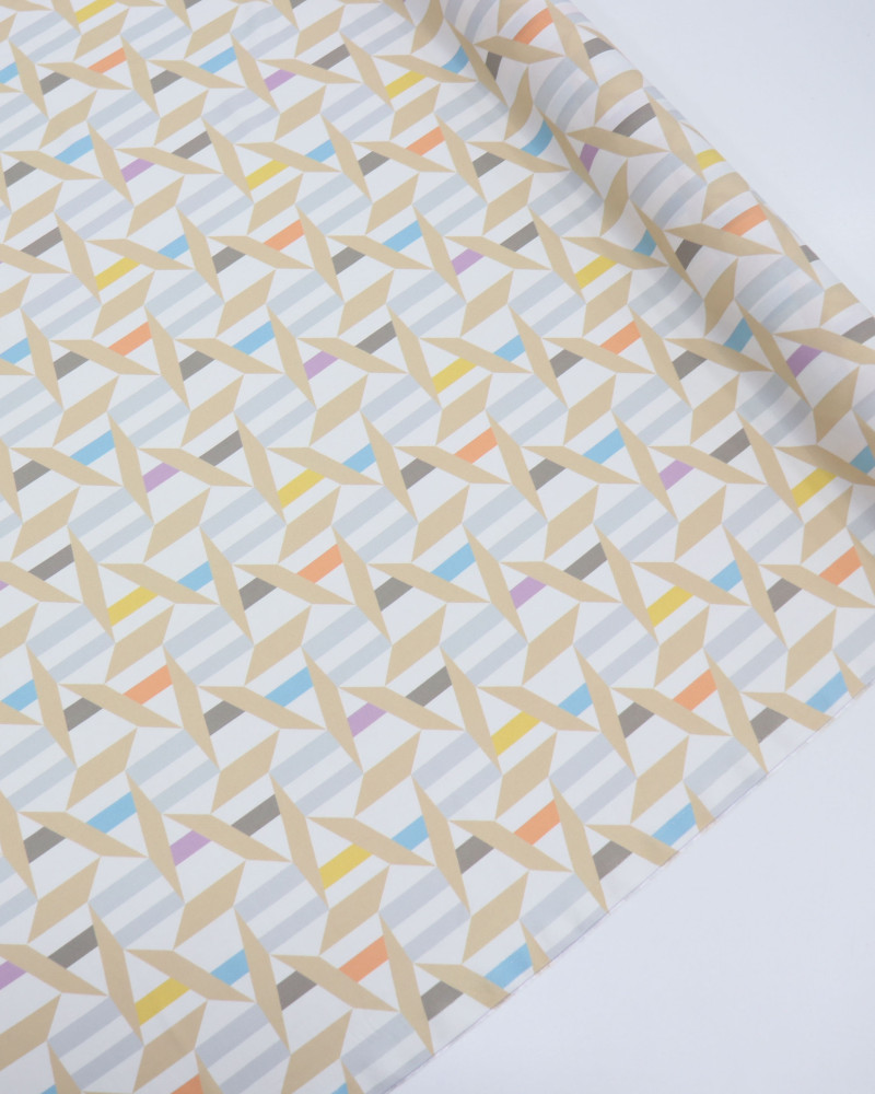 Tecido Viscose Italiano Formas Geométricas Tons Pastéis