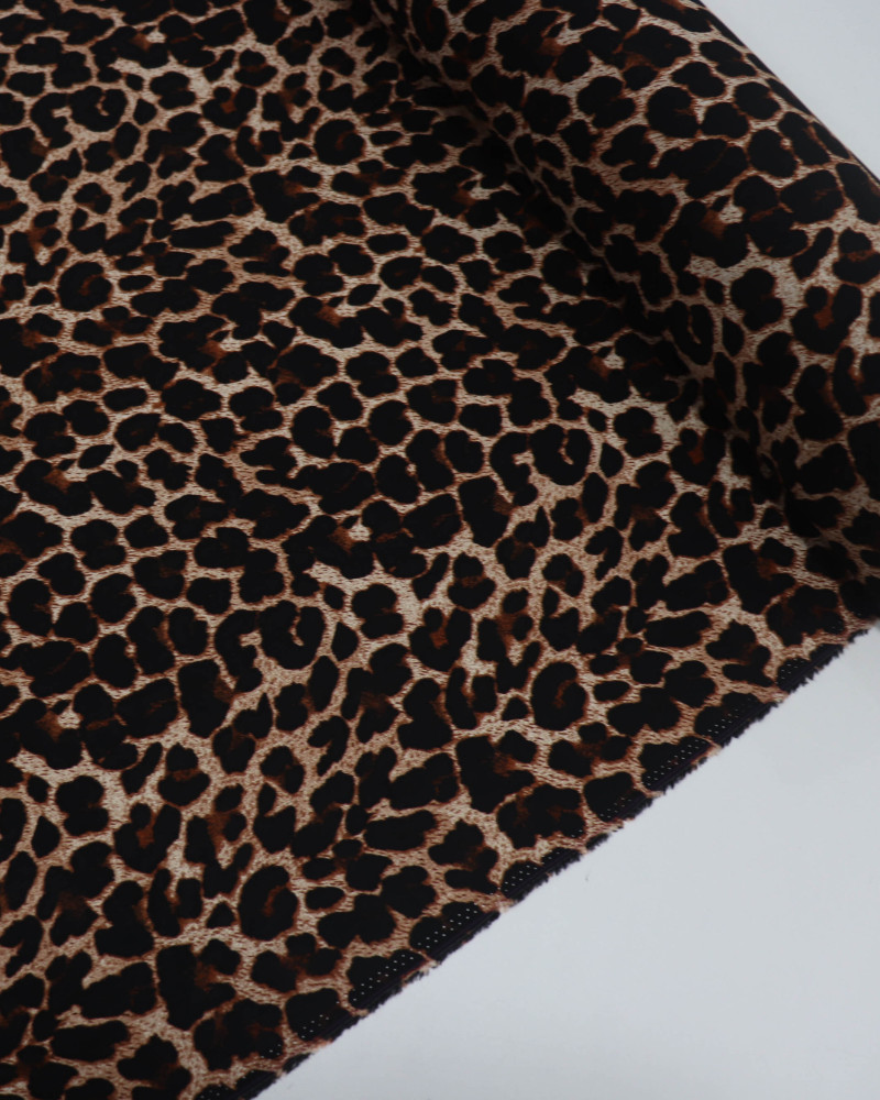 Tecido Viscose Animal Print Clássico Bege