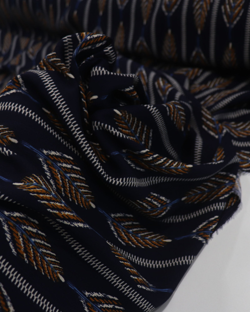 Tecido Viscose Texturizada Listrado Étnico Laranja e Azul Marinho Noite