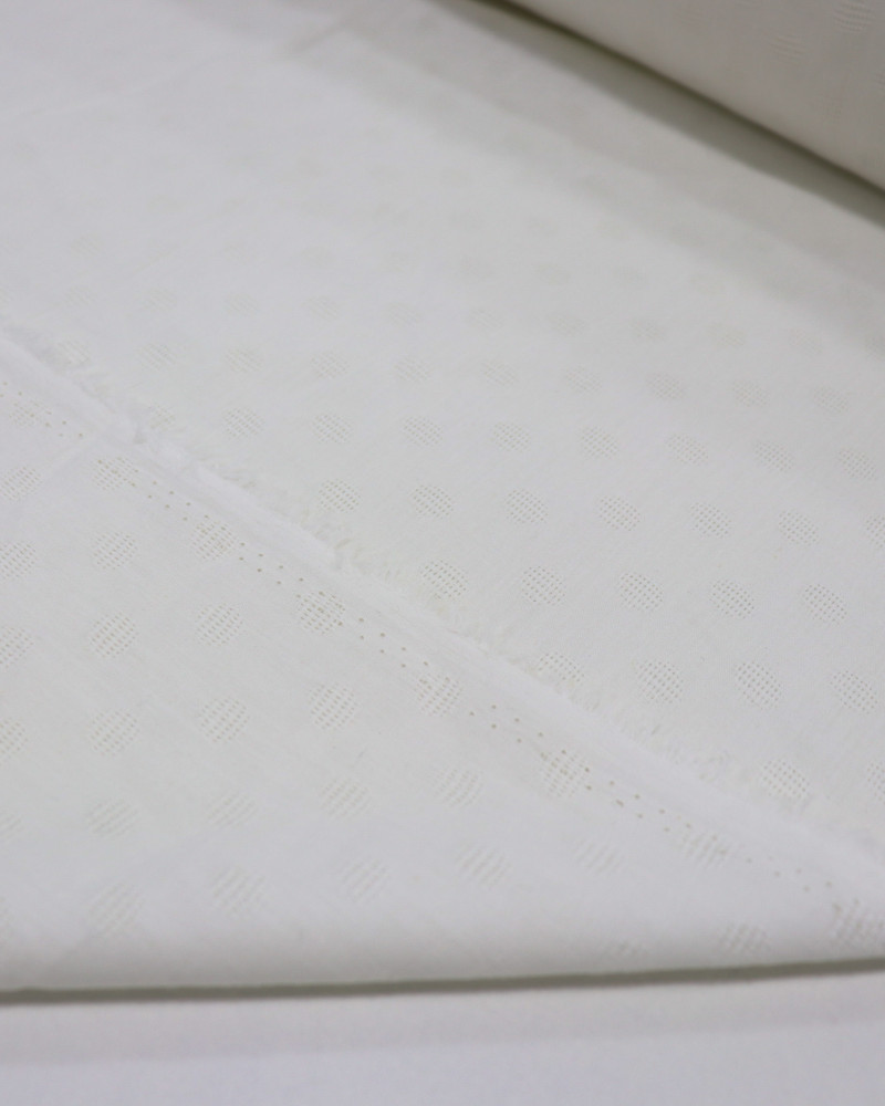 Tecido Cambraia Poá Maquinetado Offwhite