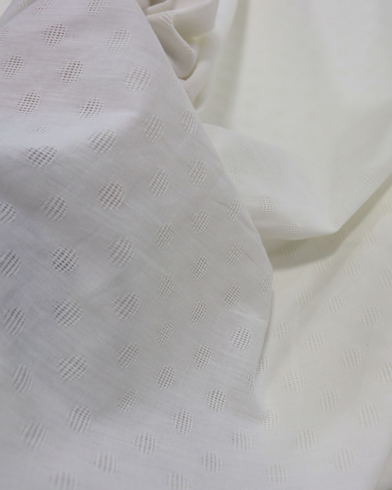 Tecido Cambraia Poá Maquinetado Offwhite