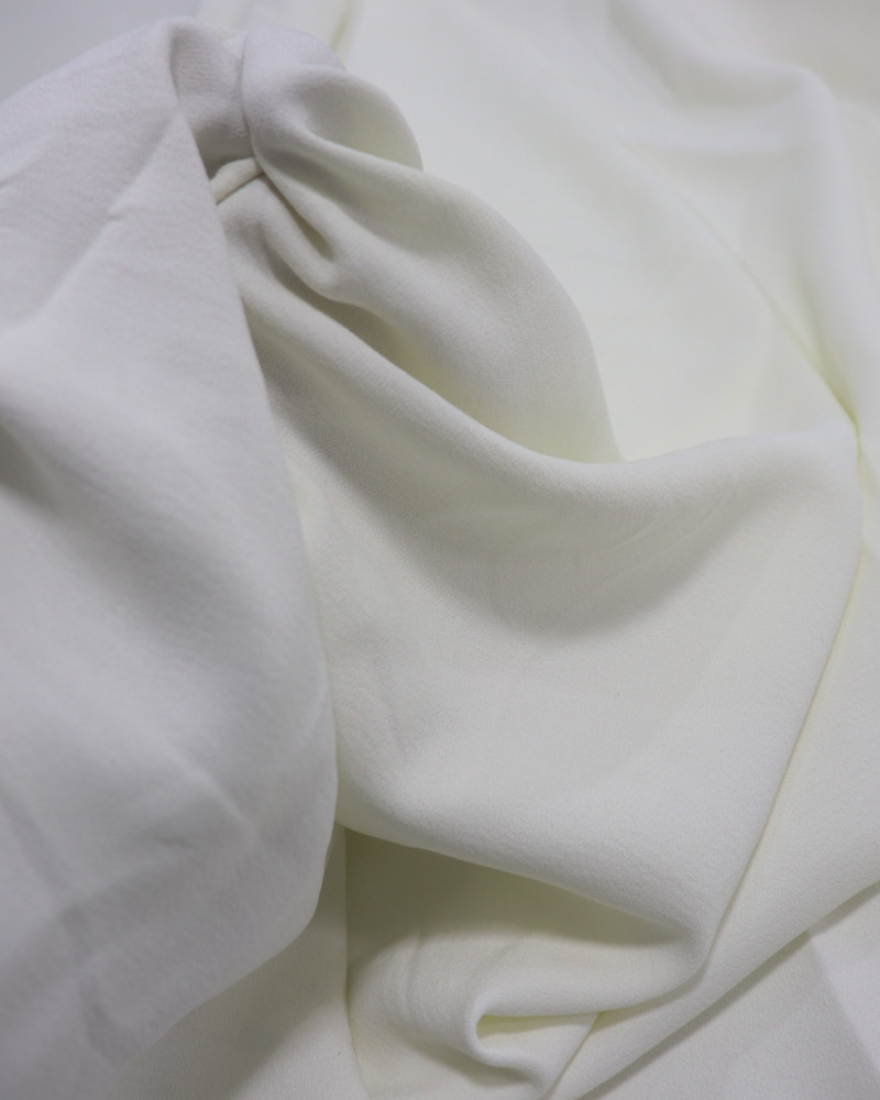 Tecido Crepe Madame Offwhite