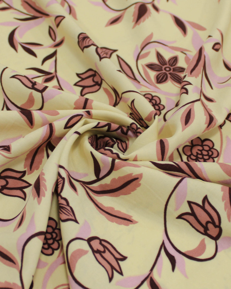 Tecido Viscose Ramos Florais Rosa Chá, Castanho e Amarelo Manteiga