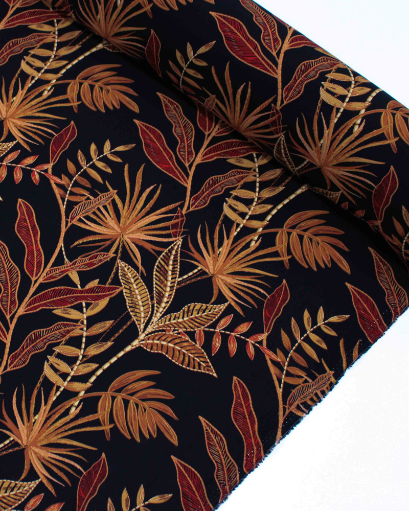 Tecido Viscose Macro Folhagens Tons Terrosos e Preto