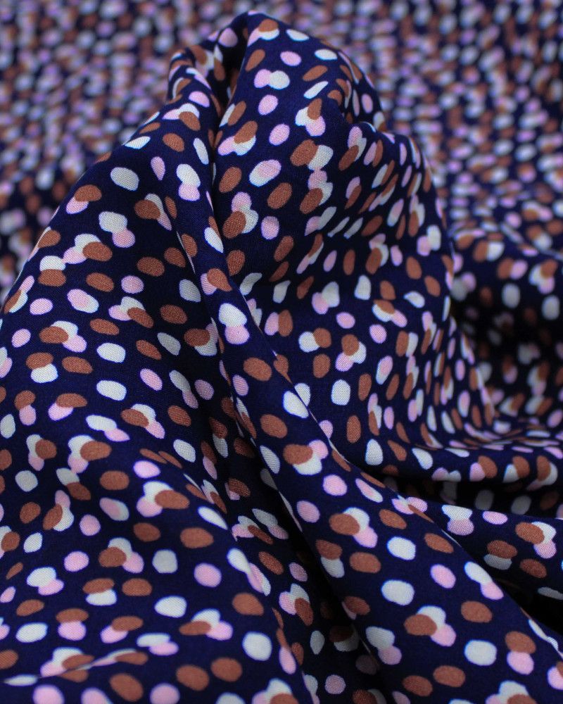 Tecido Viscose Pingos Sobrepostos Colorido e Azul Marinho Noite