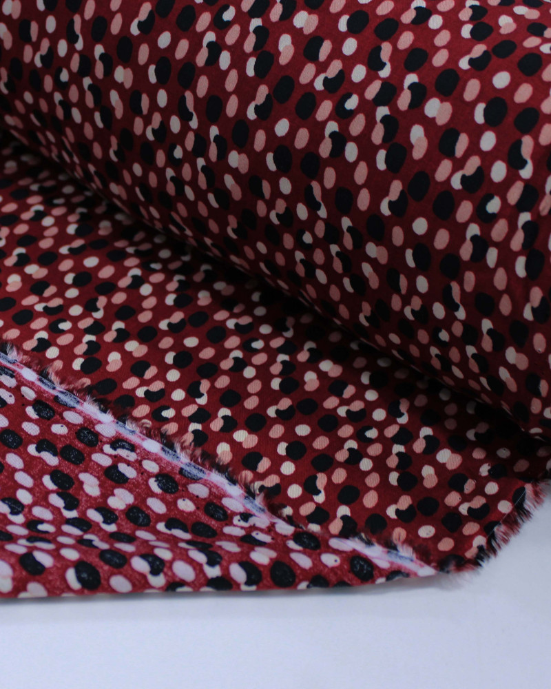 Tecido Viscose Pingos Sobrepostos Colorido e Marsala