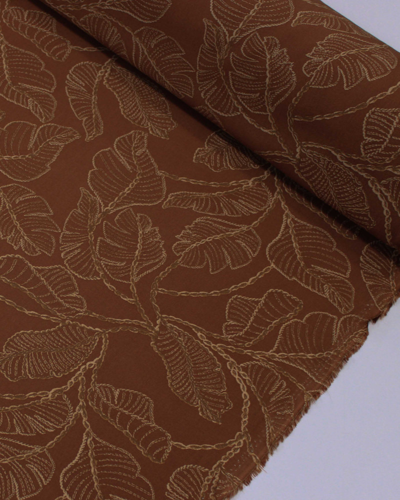 Tecido Viscose Folhas em Tranças Argila e Marrom