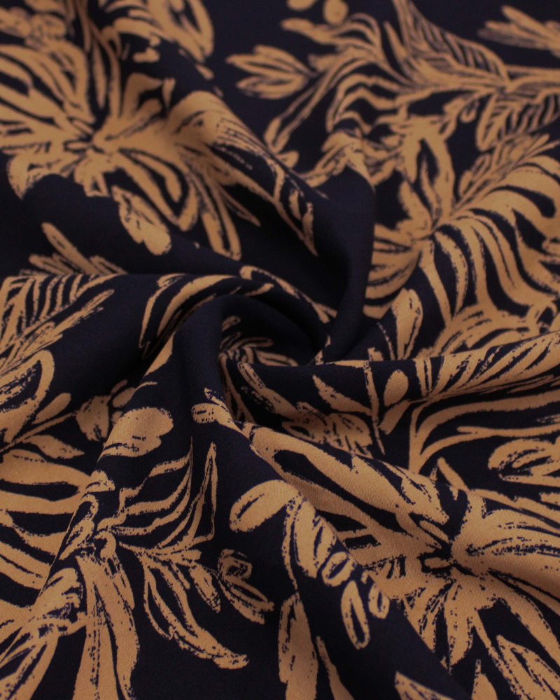 Tecido Viscose Ramos Abstratos Argila e Preto