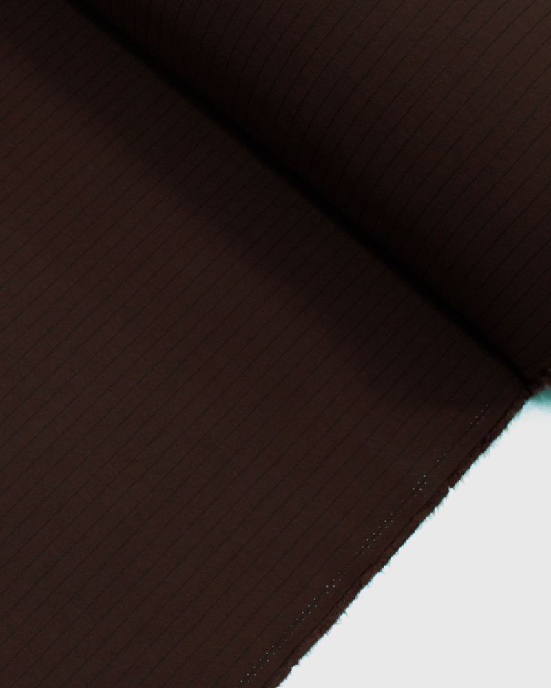 Tecido Alfaiataria de Viscose Risca de Giz Preto e Marrom