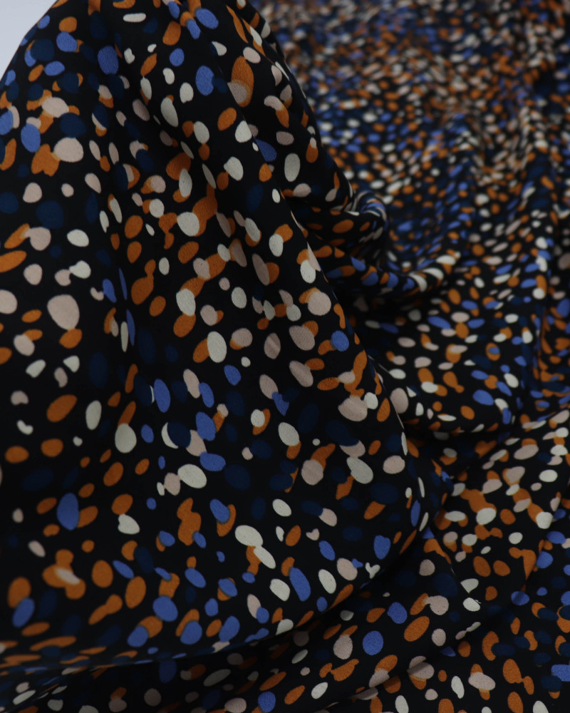 Tecido Viscose Poá Artístico Azul, Laranja e Preto
