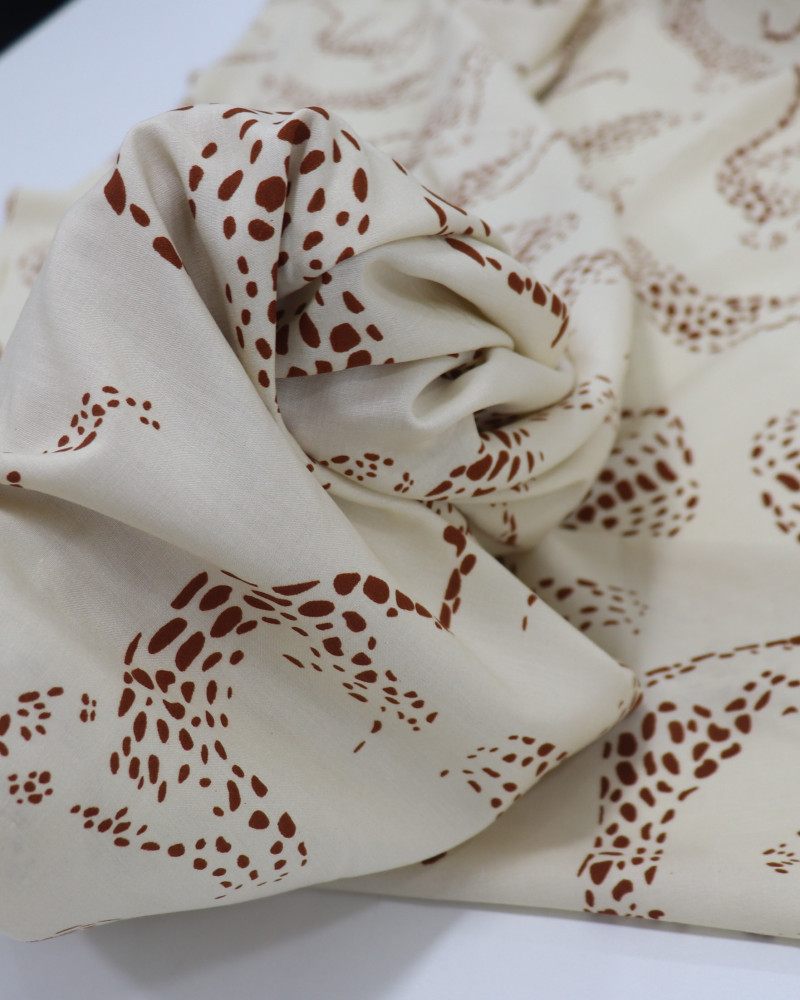 Tecido Viscose Estampa Leopardo Marrom e Bege