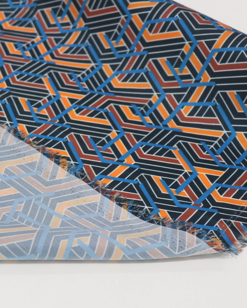 Tecido Crepe Silk Italiano Estampa Geométrica Laranja, Azul e Preto