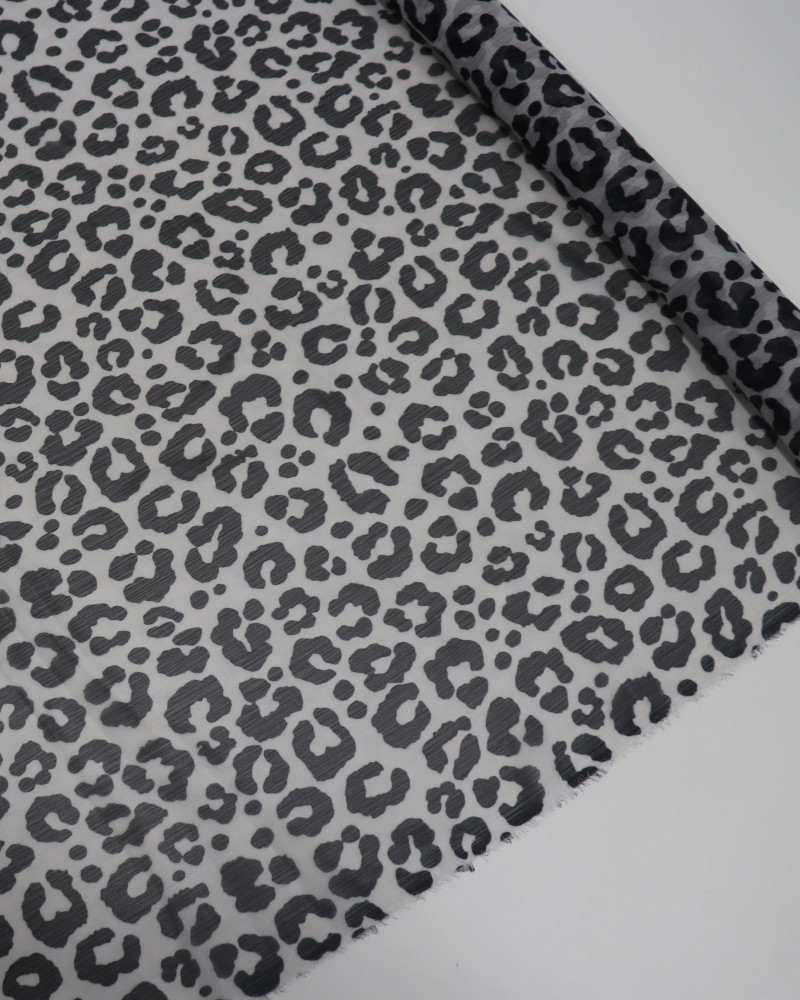 Tecido Crepe Chiffon Italiano Animal Print Preto e Cinza