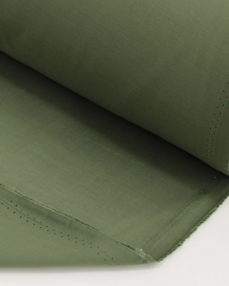 Tecido Cambraia de Algodão Verde Militar