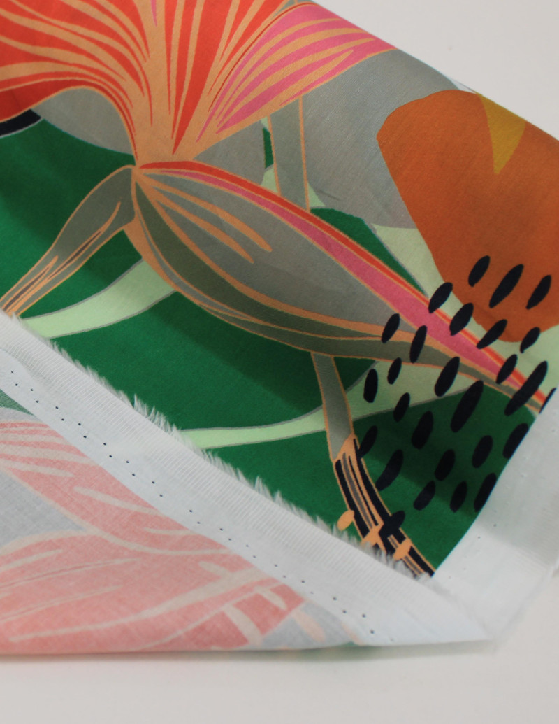 Tecido Tricoline Italiano Macro Folhagens Colorido