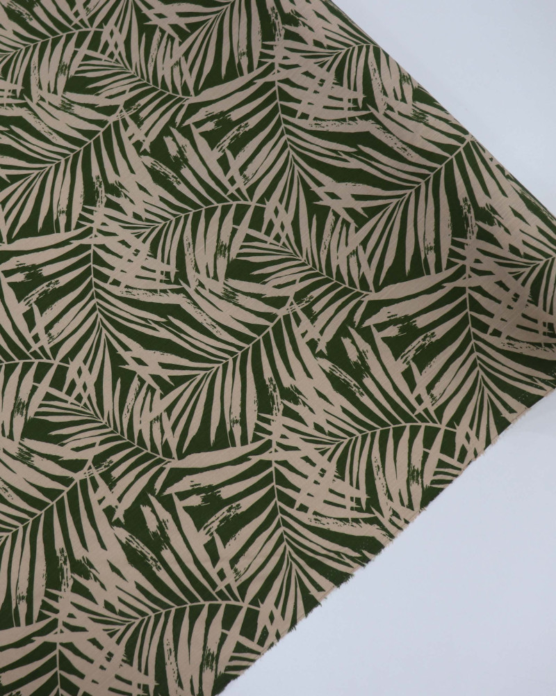 Tecido Viscose Texturizada Macro Folhagens Bege e Verde Musgo