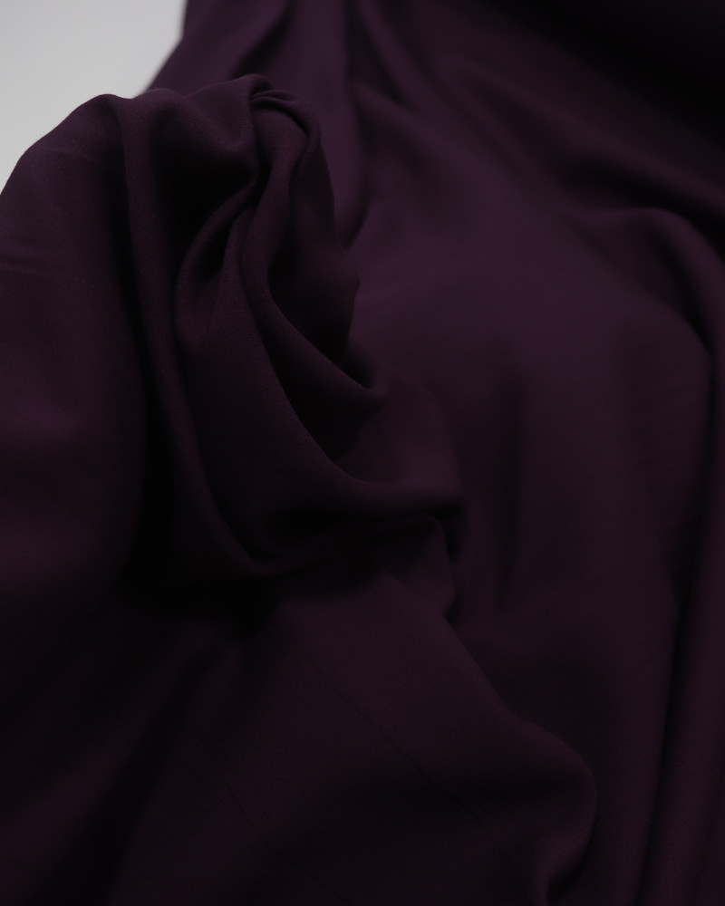 Tecido Viscose Sarjada Roxo Imperial