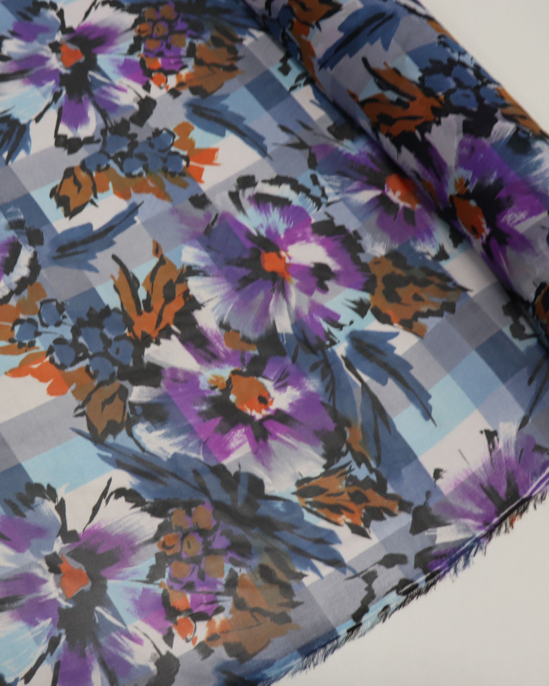 Tecido Crepe Chiffon Quadriculado e Floral Colorido e Roxo