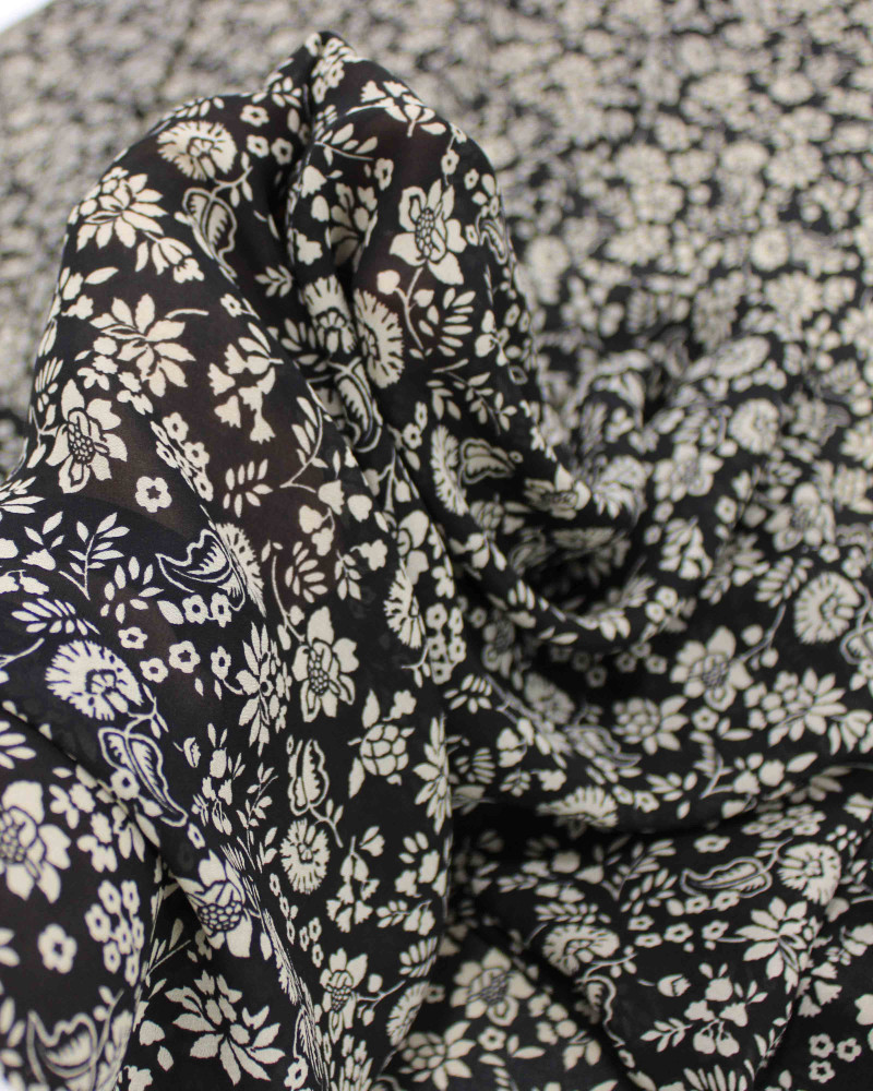 Tecido Crepe Chiffon Italiano Tapete Floral Bege e Preto