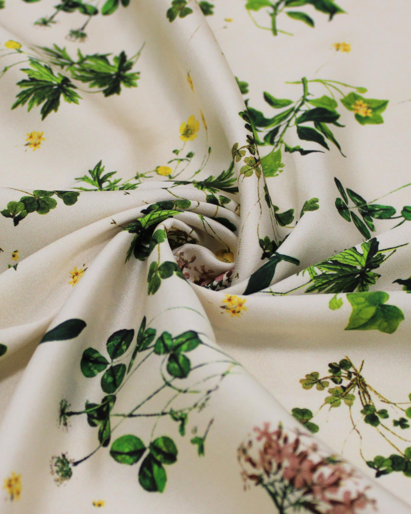 Tecido Crepe Silk Italiano Micro Ramos Florais e Folhas Colorido e Pérola