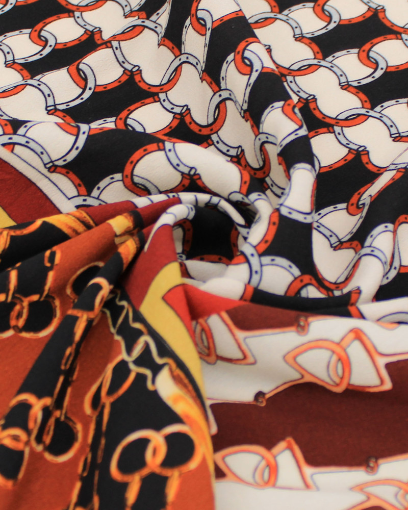 Tecido Crepe de Viscose Italiano Multi Estampa em Recortes Tons Terrosos