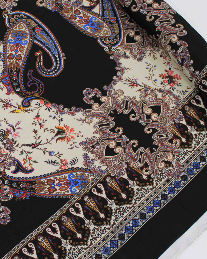 Tecido Crepe de Viscose Barrado Duplo Cashmere Floral Colorido e Preto