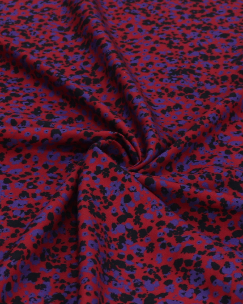 Tecido Viscose Sarjada Italiano Micro Floral Abstrato Roxo, Preto e Vermelho