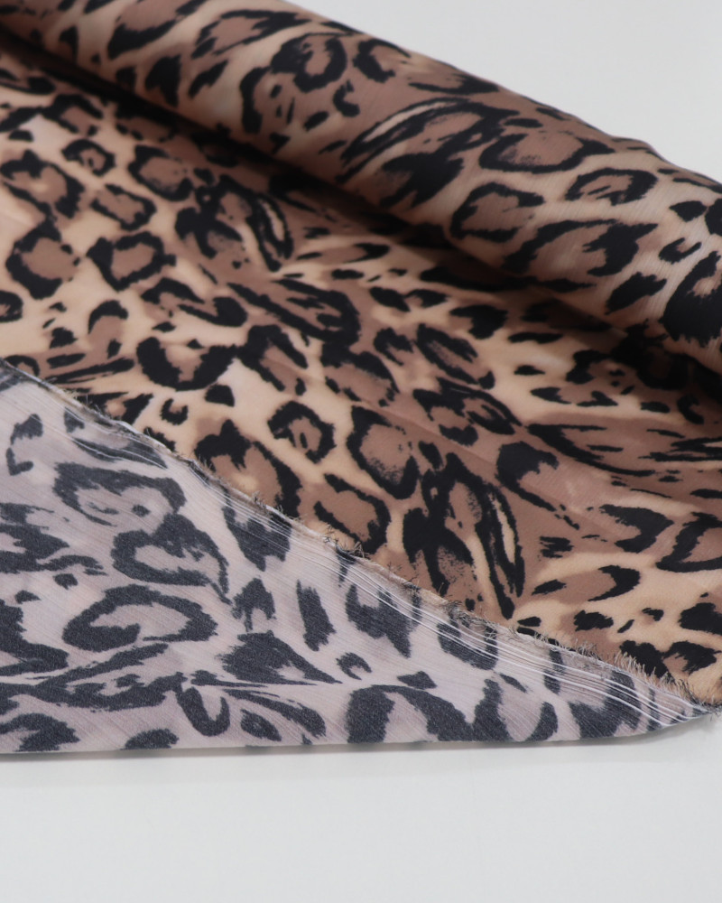 Tecido Crepe Texturizado Acetinado Italiano Animal Print Preto, Bege e Nude