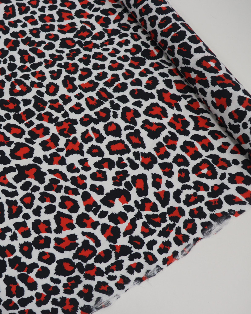 Tecido Crepe de Viscose Italiano Animal Print Vermelho, Preto e Branco