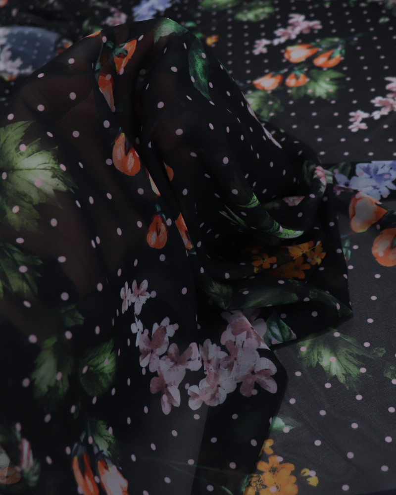 Tecido Crepe Chiffon Italiano Micro Poá Rosa e Ramos Florais Colorido e Preto