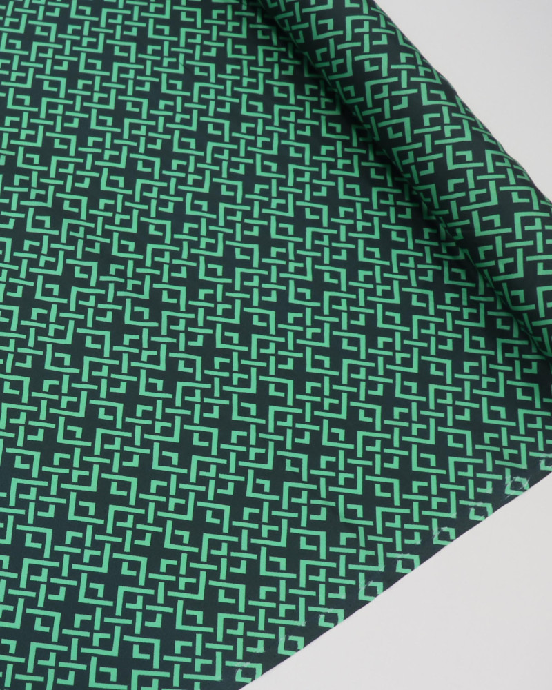 Tecido Crepe Silk Italiano Estampa Geométrica Verde Esmeralda e Preto