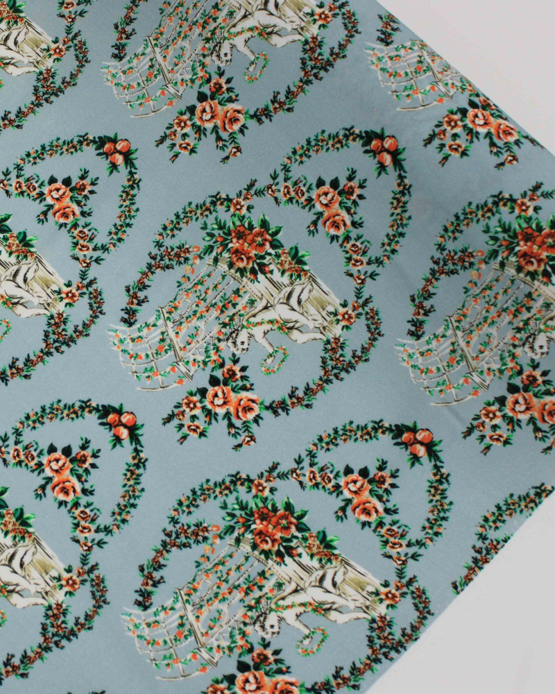 Tecido Crepe de Viscose Italiano Escultura e Flores Colorido e Azul Turquesa