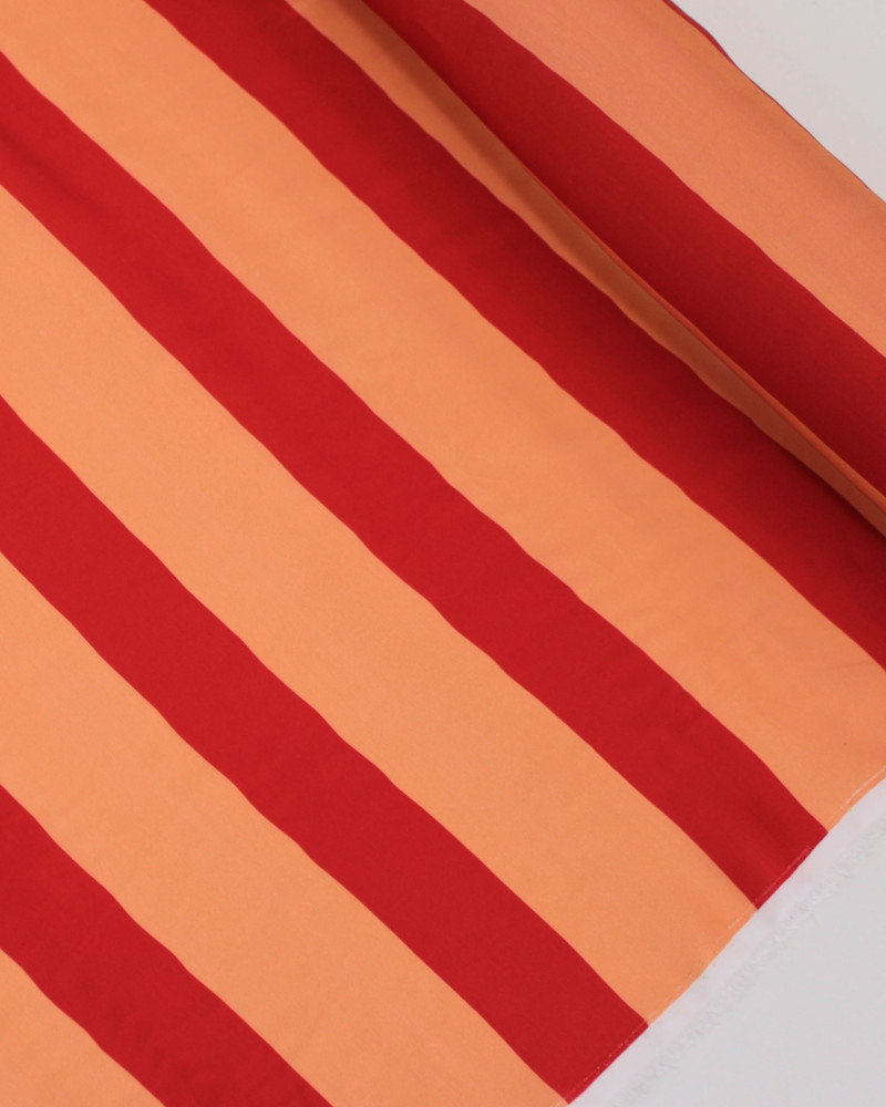 Tecido Viscose Acetinada Italiano Listras Verticais Salmão e Vermelho