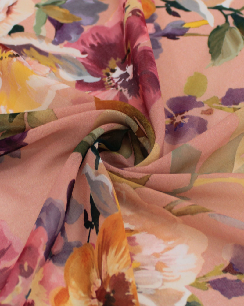 Tecido Crepe Chiffon Italiano Macro Pintura Floral Colorido e Rosa Chá