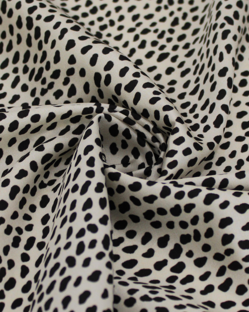 Tecido Crepe Silk Italiano Micro Animal Print Preto e Bege