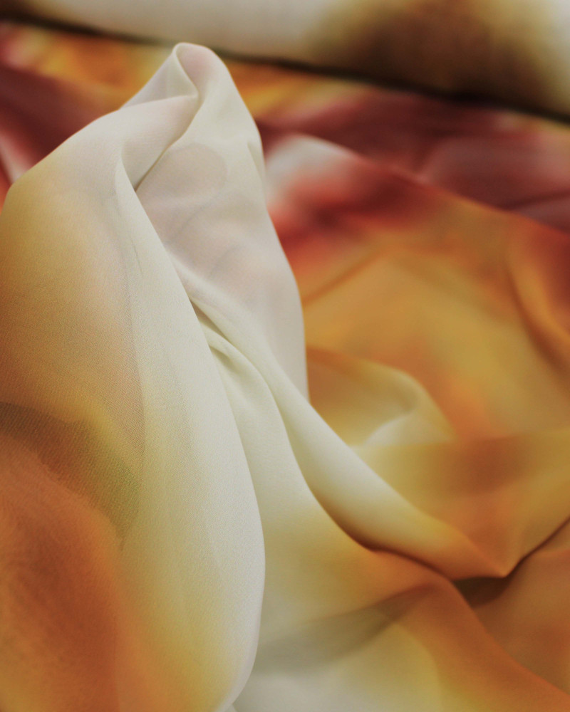 Tecido Crepe Chiffon Italiano Listras Verticais Irregulares Tons Terrosos e Creme