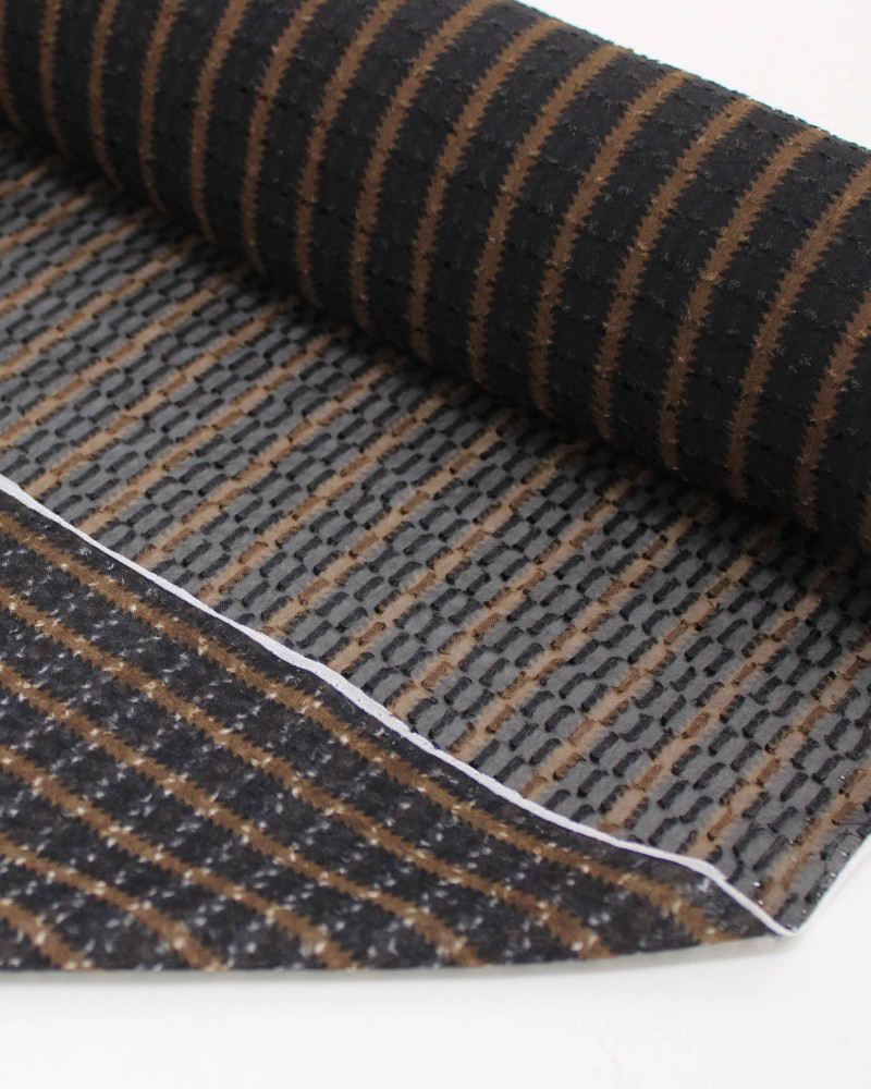 Tecido Crepe Chiffon Brocado Italiano Listrado Capuccino e Preto