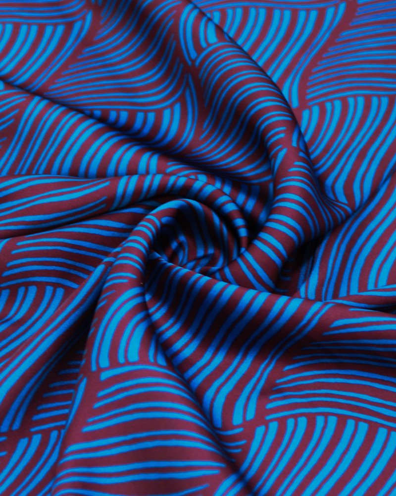 Tecido Crepe Silk Italiano Geométricos Irregulares Ondulados Azul e Roxo