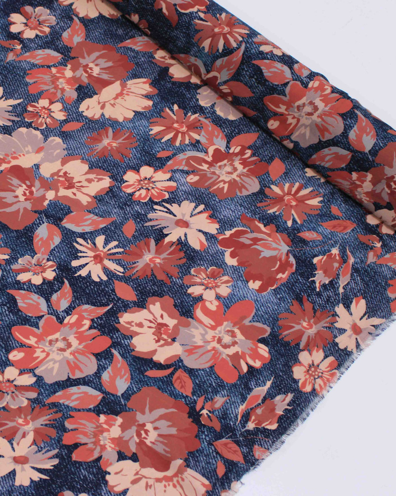 Tecido Crepe Koshibo Leve Ialiano Tapete Floral Rosa Chá, Terracota e Tons de Cinza