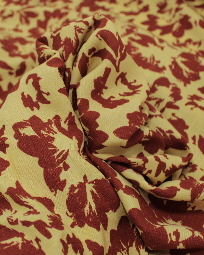 Tecido Viscose Texturizada Tapete Floral Abstrato Marrom e Amarelo
