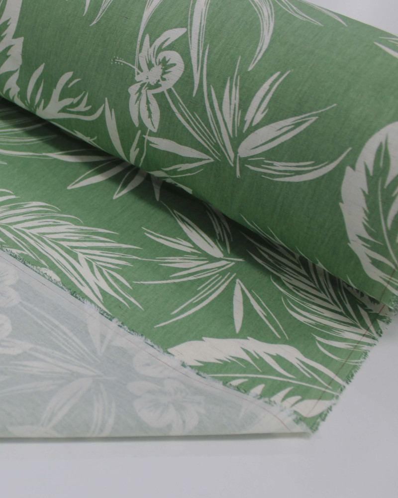 Tecido Linho Misto Camisaria Folhagens e Flores Branco e Verde